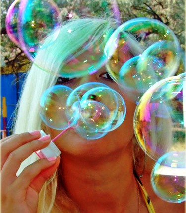 В субботу в Херсоне молодежь будет массово пускать мыльные пузыри в центре города