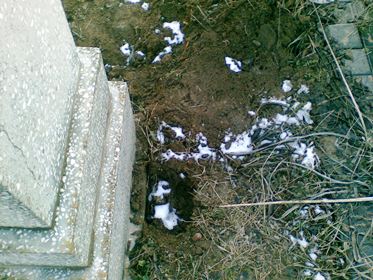 На кладбище в Камышанах украли бетонные крепления с 20 могил