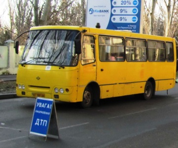 Херсонского автоперевозчика МИС лишили лицензии, но ее автобусы пока на маршрутах (уточнено)