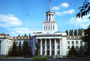 Прокуратура Новой Каховки опротестовала решение горсовета, которым коммунальные предприятиям освобождались от платы за землю