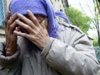 Херсонские милиционеры предотвратили самоубийство пенсионерки