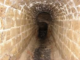 В Николаеве обнаружили подземный ход в сторону Херсона