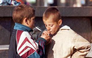 Каховский горсовет прикрывает продажу сигарет и алкоголя несовершеннолетним