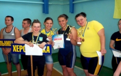 Скадовские тяжелоатлеты в Универсиаде Украины завоевали 4 золотые медали