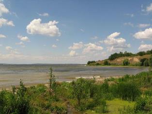 Днепровской экопрокуратурой возвращено государству 187 га земель водного фонда Днепра