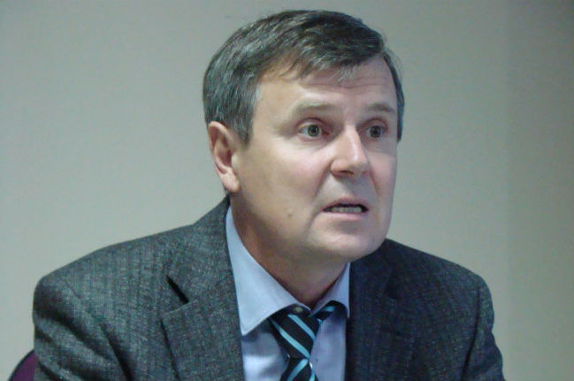 Одарченко пытается распустить облсовет руками общественных организаций