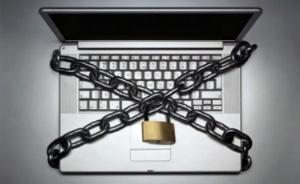 Предприимчивые кибер-преступники выманивают деньги у херсонцев через Интернет