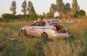В Бериславском районе из-за невнимательности водителя перевернулся Daewoo Lanos
