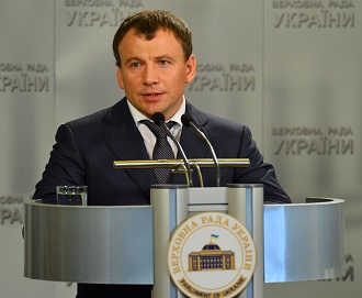 М.Опанащенко: Потрібно негайно вирішити питання реструктуризації валютних кредитів громадян та підприємців