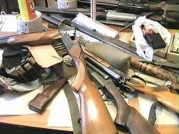 Милиция пополнила запасы оружия, которое сдают сознательные граждане