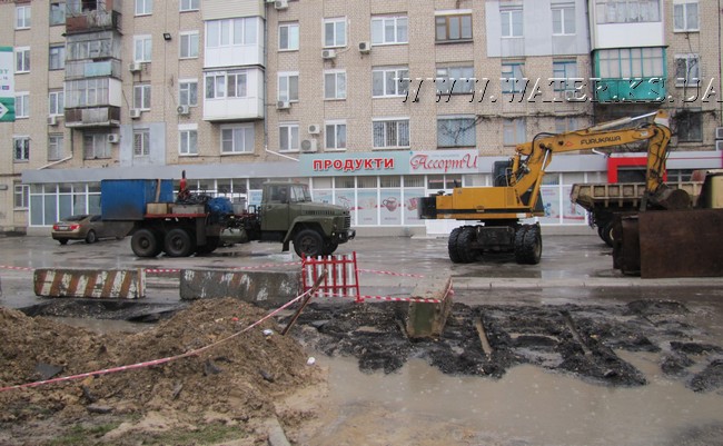 На ремонт канализационного коллектора на ул. Черноморской выделят более полумиллиона гривен