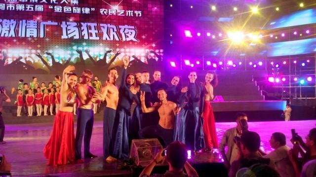 Циркачи из Jin Roh "засветились" на фестивале в Китае