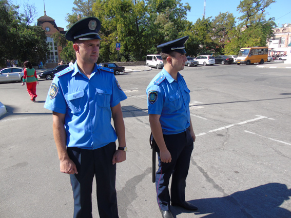 Порядок в Херсоне на День города охраняют 400 милиционеров