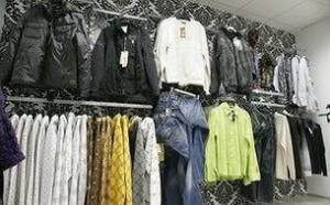 В Херсоне подростки пытались ограбить магазин одежды