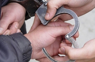 В Новотроицком задержали мужчину, подозреваемого в грабежах