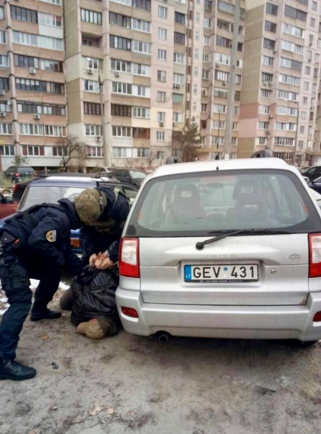 Правоохранители задержали нападавших на экс-депутата Херсонского облсовета (дополнено)