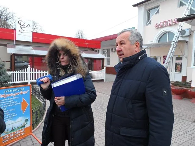Неужели в Херсоне станет одним самостроем меньше?