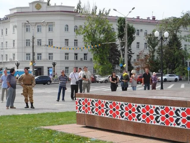 Сегодня херсонцы почтили память погибших в АТО земляков