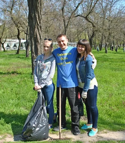 В Херсоне состоялся общегородской субботник