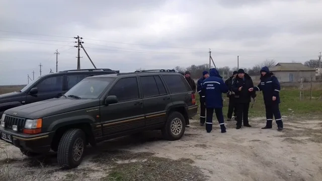 Пропавших в Каланчаке рыбаков до сих пор не нашли