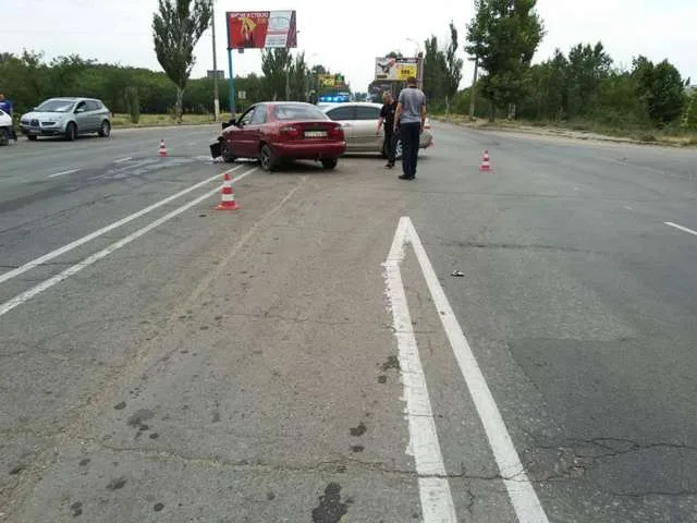 На Николаевском шоссе столкнулись Дэу и Тойота. Ищут свидетелей ДТП