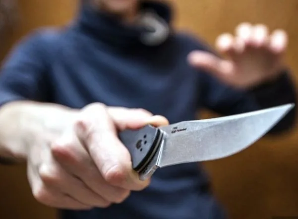 Полицейские задержали подозреваемого в покушении на убийство квартиранта в Каховке