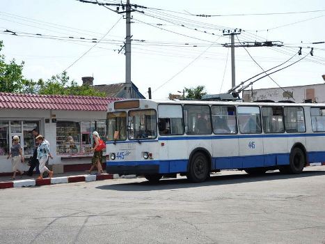 «Летние» рейсы тролейбусов из Гидропарка завершены