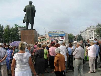 Сегодня в Херсоне «дети войны» требовали свои надбавки к пенсии