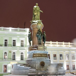 Россияне живущие в Крыму требуют установить в Херсоне памятник Екатерине II