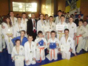 Молодые херсонские бойцы рукопашного боя завоевали 26 медалей