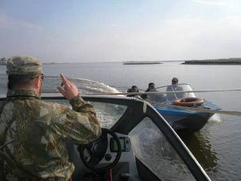 Днепровская экологическая прокуратура считает, что рыбинспекторы в доле с браконьерами