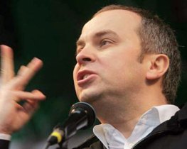Сегодня Нестор Шуфрич очаровывал электорат в Цюрупинске