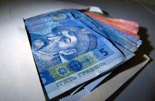 Выявленные зарплаты "в конвертах" пополнили бюджет Херсонщины более 850 тыс.грн.