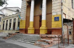 3 миллиона на ремонт Дома офицеров  получит «прокладка» с уставным фондом... 50 гривен