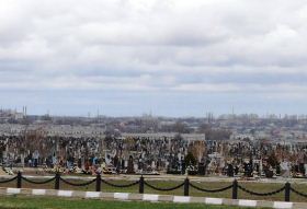 Херсонским афганцам и чернобыльцам выделили уголок на городском кладбище