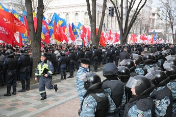 Политический тренд года в Украине: Херсон, Черновцы и Киев будут без мэров