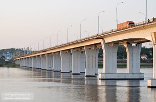Милиция отговорила самоубийцу прыгать с Антоновского моста