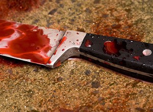 В Херсоне девушка подрезала сожителя кухонным ножом