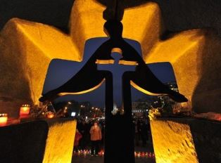 У Херсоні писатимуть «Послання пам’яті» до нащадків, які вшановуватимуть соті роковини Голодомору в Україні