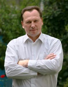 Экс-губернатор Силенков прогнозирует "региональный дефолт" Херсонщины