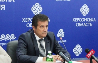 Костяк уверен, что Янукович выискивает пути к европейской интеграции