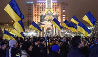 Половина населения Украины готовы выйти на улицу ради собственного благосостояния