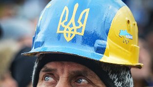 Украинцам запретили ездить автоколоннами и ходить на митинг в маске или шлеме