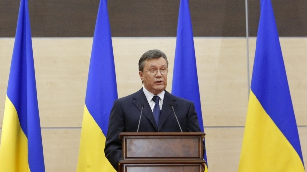 Янукович думает, что он еще Президент