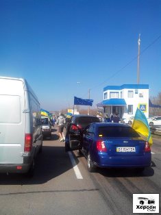 В автопробеге за единую Украину приняли участие 50 автомобилей