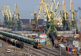 Поток импорта из портов Крыма переместился на Херсонщину