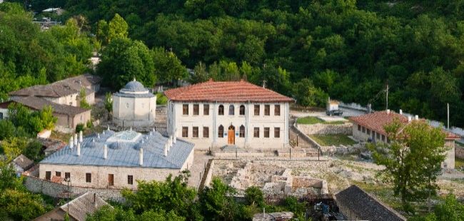 Крымский исторический музей «Ларишес» планирует открыть филиал музея в Геническе