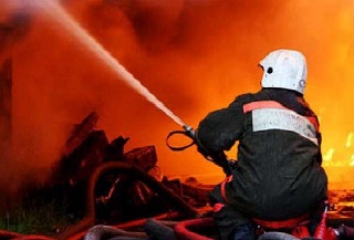 В Геническе во время пожара был спасен пенсионер