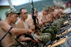 Более 500 херсонцев уже записались в отряды обороны при военкомате