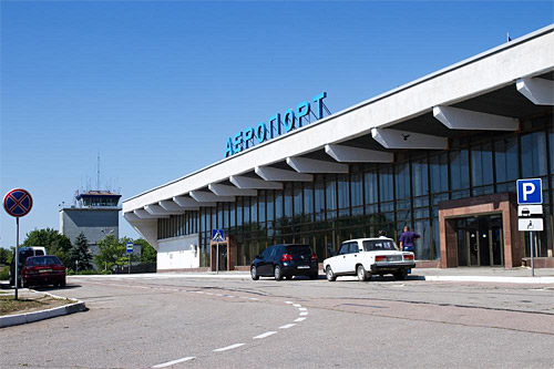 Первый самолет из Стамбула в аэропорт «Херсон» прибудет через водную арку
